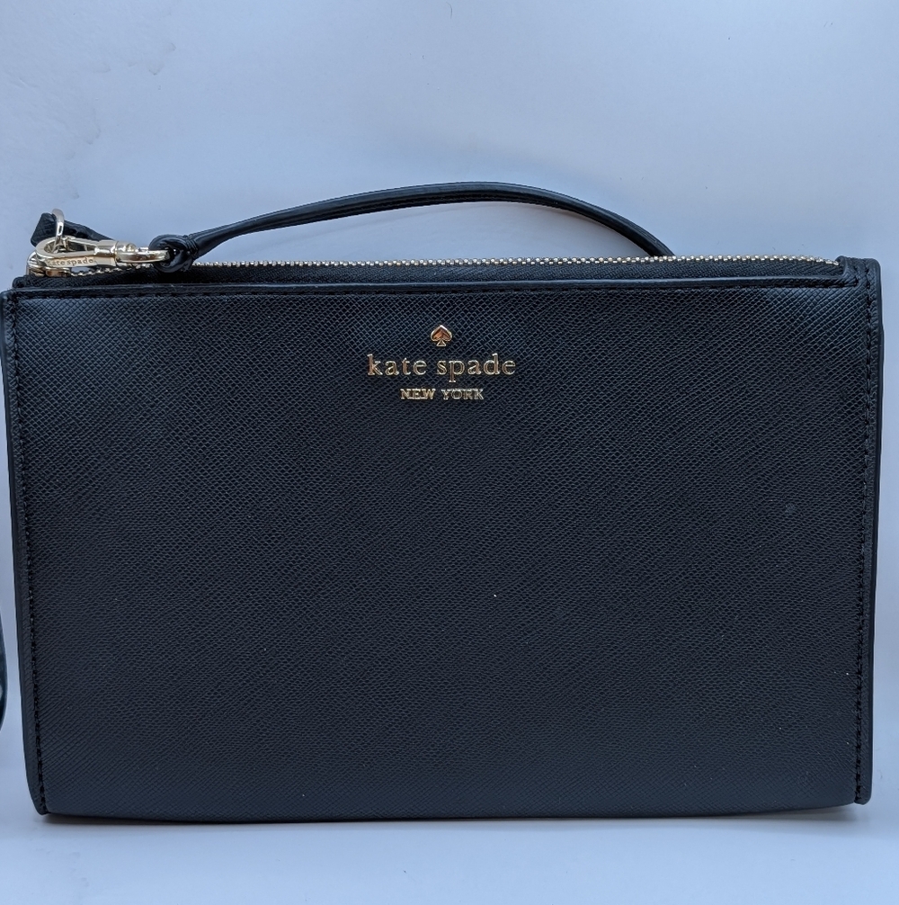 KATE SPADE Black Staci Medium L Zip Wristlet NWOT